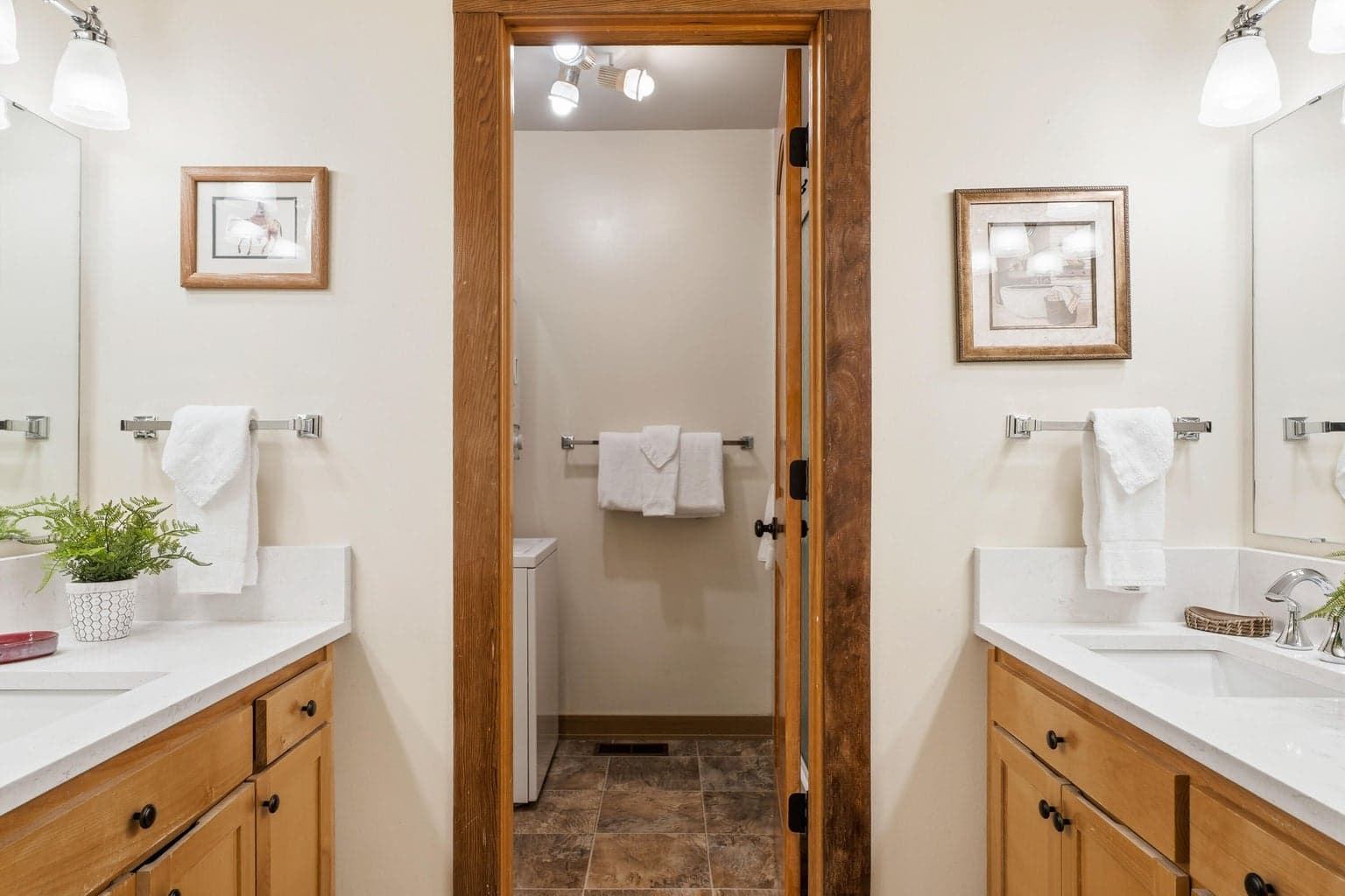 Photo of 57077 Wild Lily Lane 15 of 24