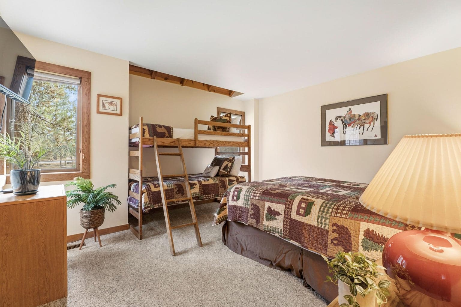 Photo of 57077 Wild Lily Lane 16 of 24
