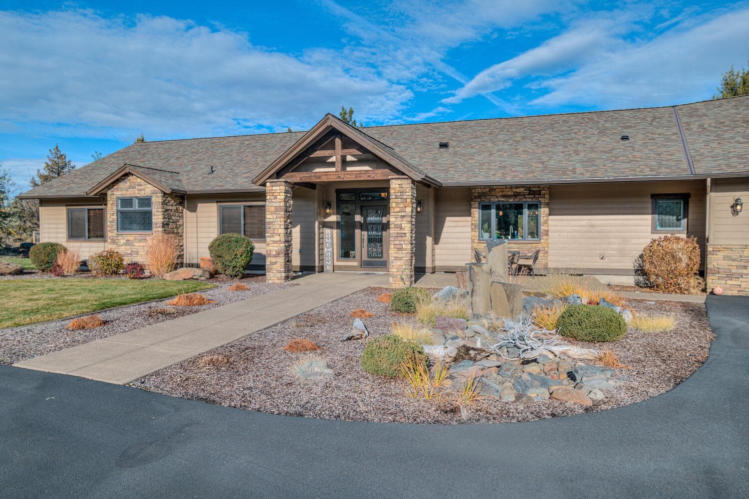 Photo of 16816 Ponderosa Cascade Drive 1 of 44