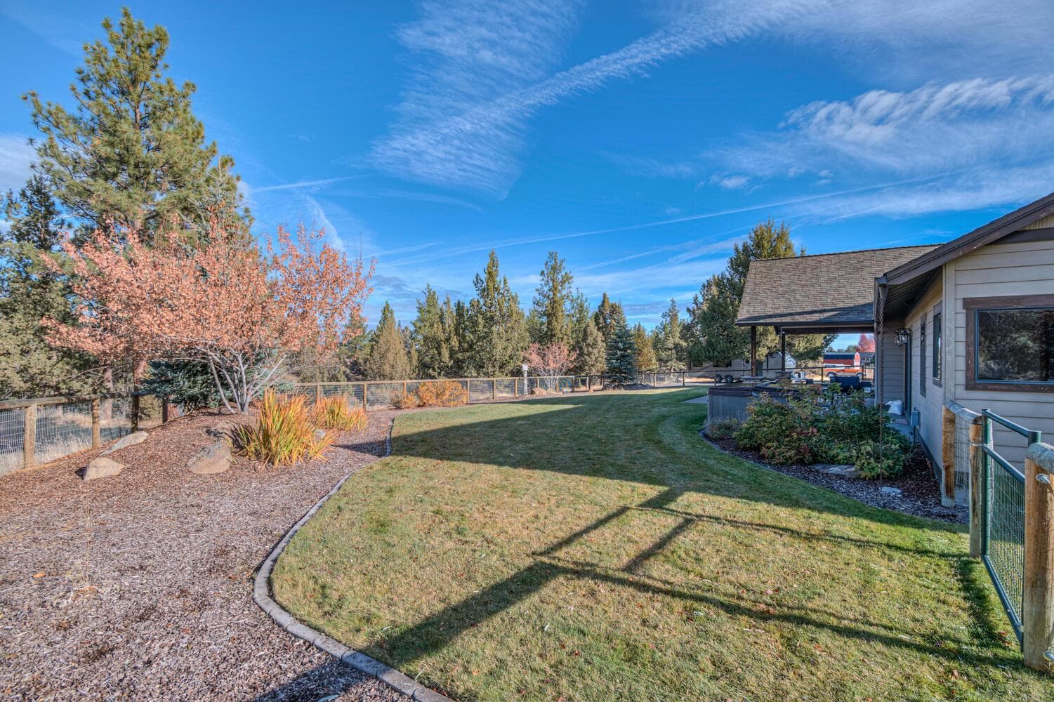 Photo of 16816 Ponderosa Cascade Drive 14 of 44