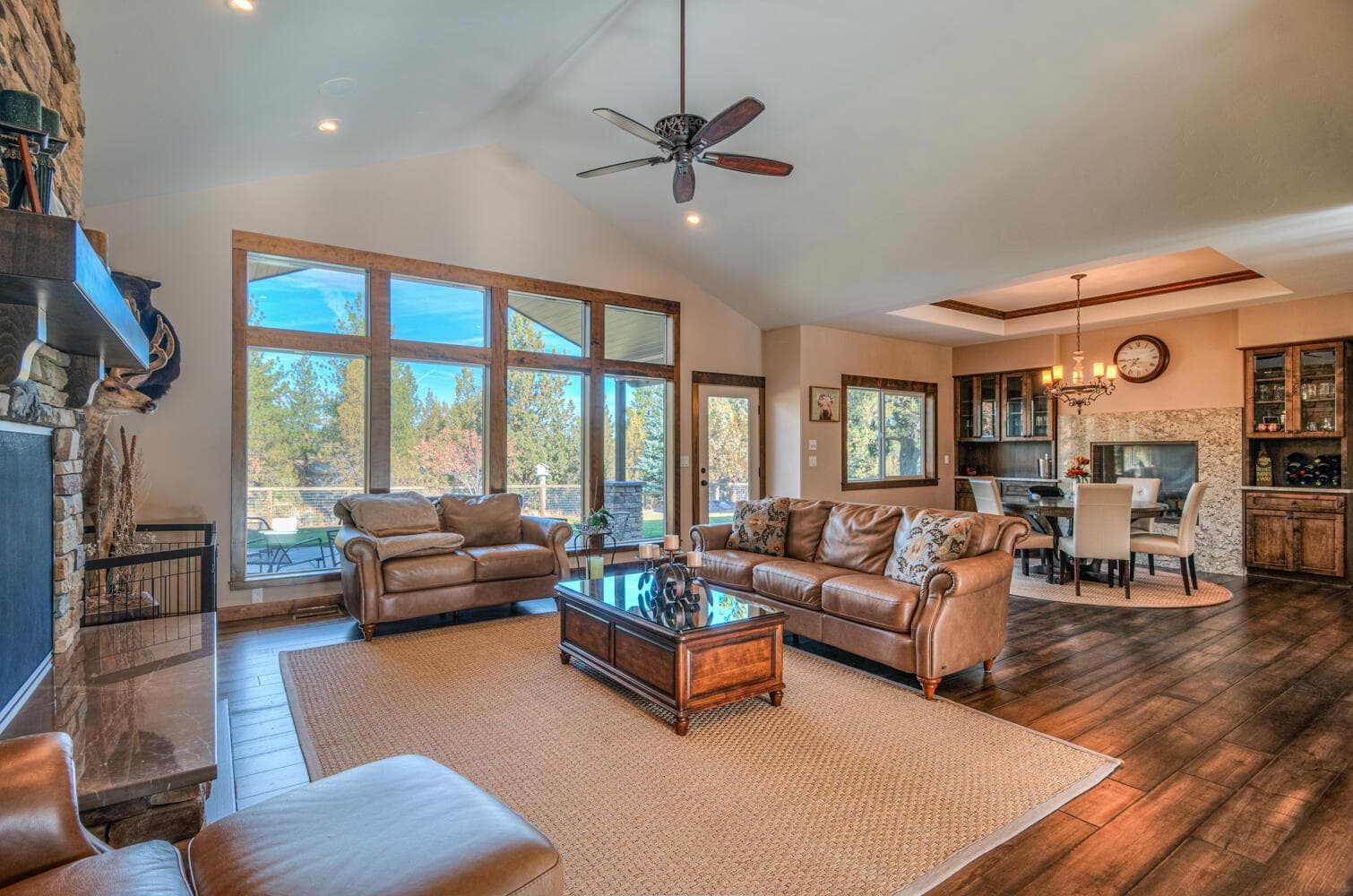 Photo of 16816 Ponderosa Cascade Drive 16 of 44