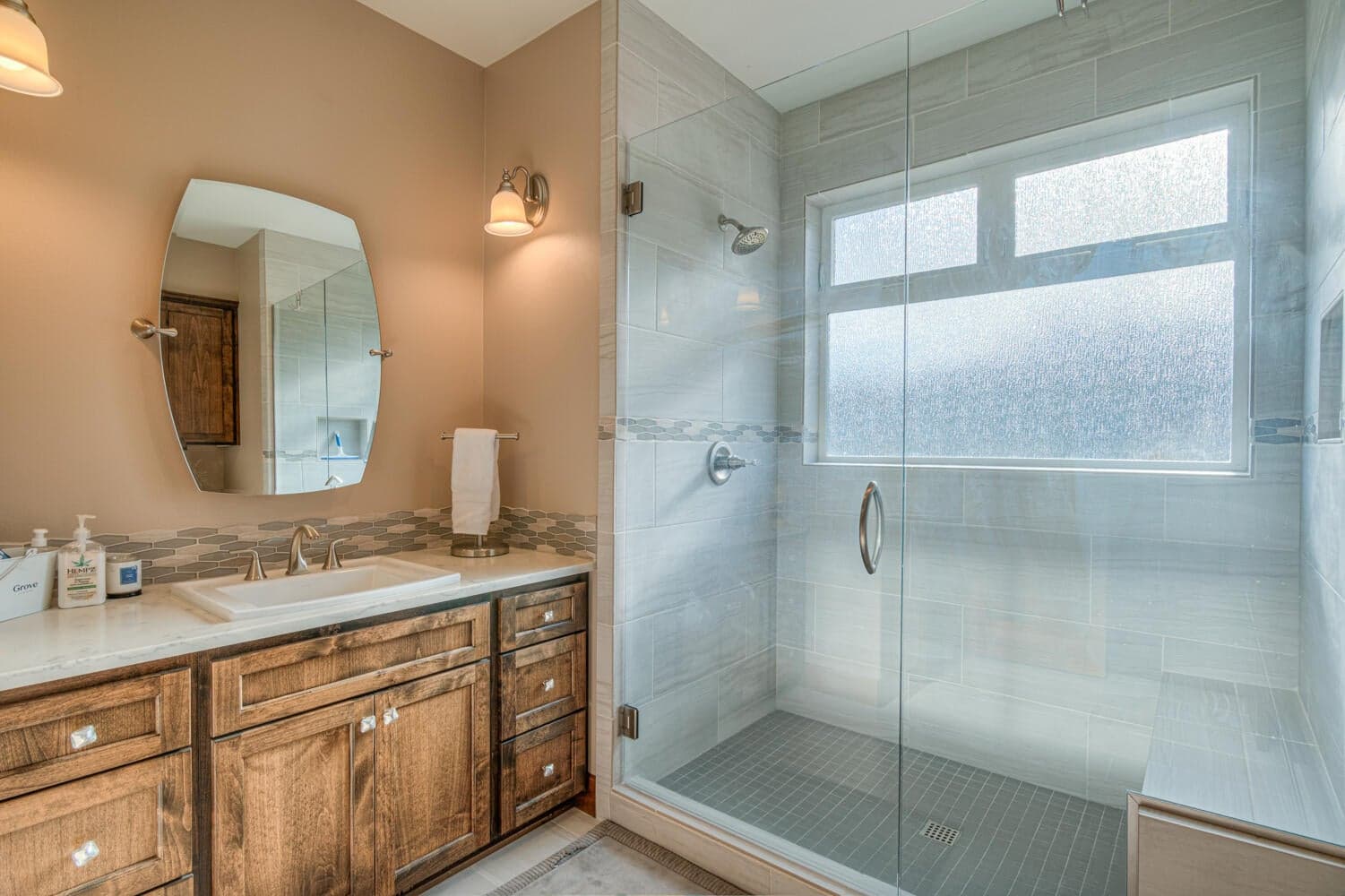 Photo of 16816 Ponderosa Cascade Drive 32 of 44