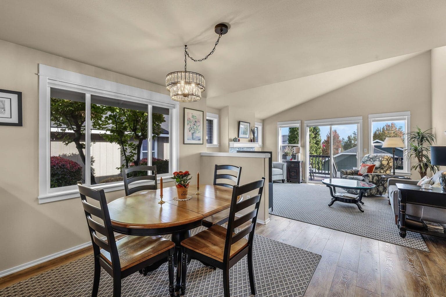 Photo of 3644 SW 30th Street 16 of 40
