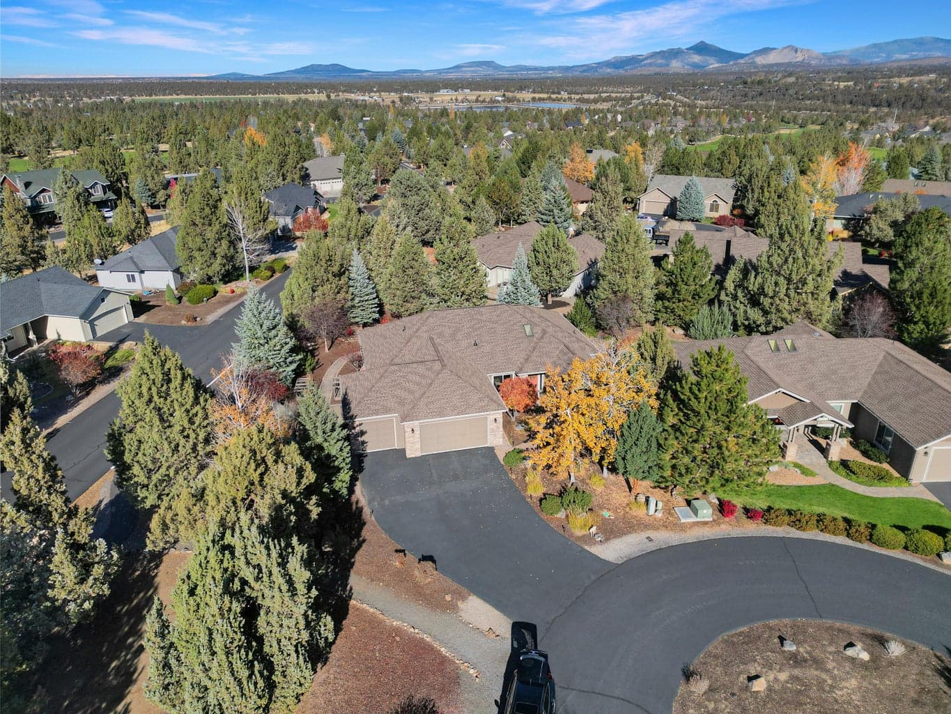 Photo of 8141 Granite Falls Drive 9 of 41