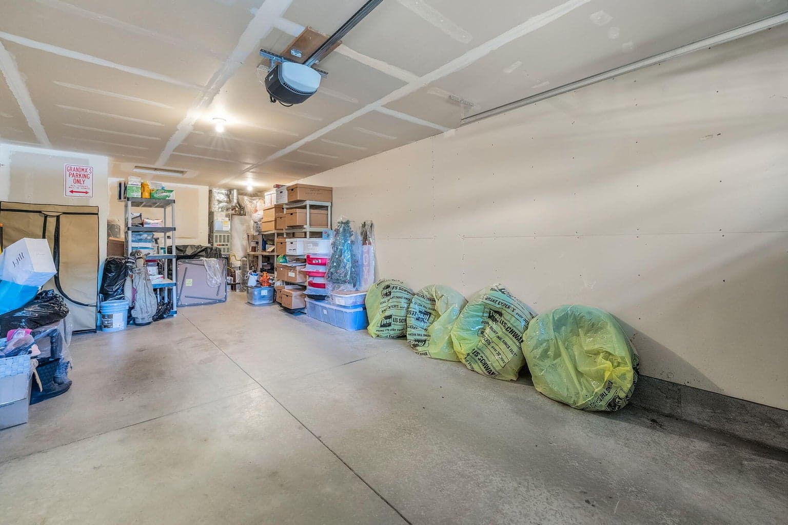 Photo of 3644 SW 30th Street 30 of 40