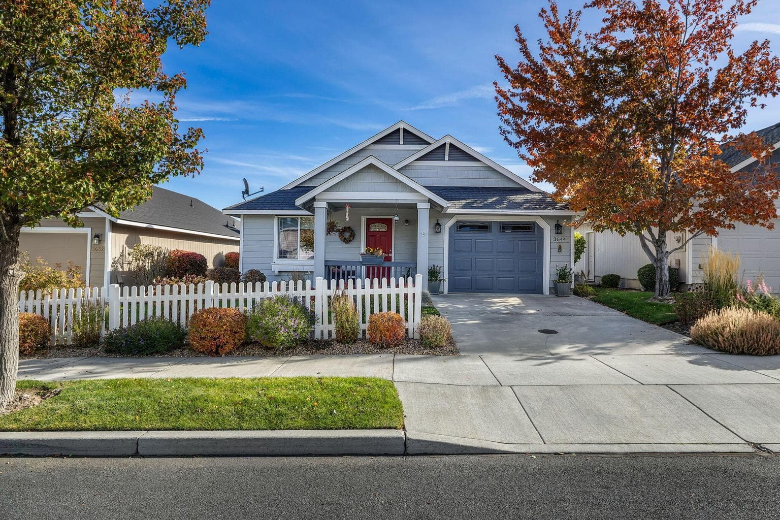 Photo of 3644 30th 2 of 40
