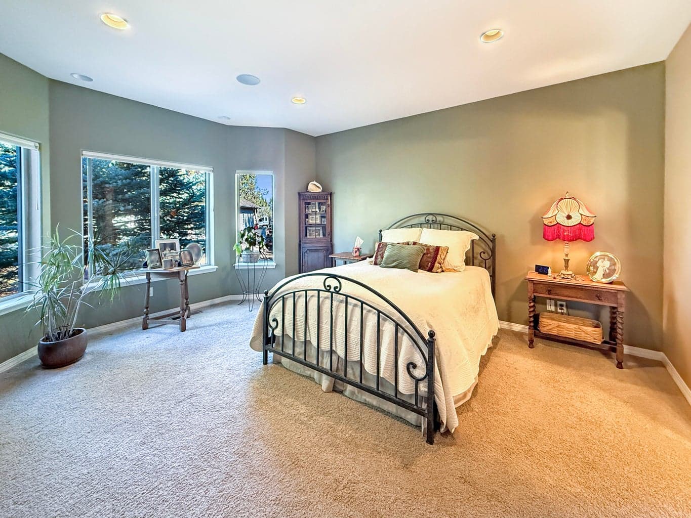 Photo of 8141 Granite Falls Drive 25 of 41