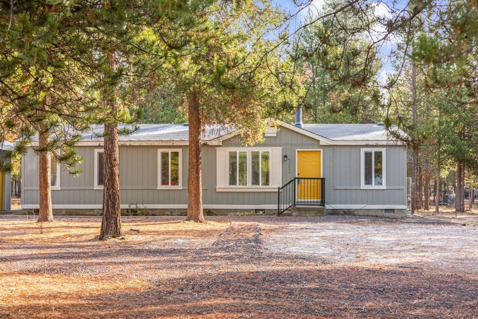 Photo of 53044 Tarry Lane 1 of 41