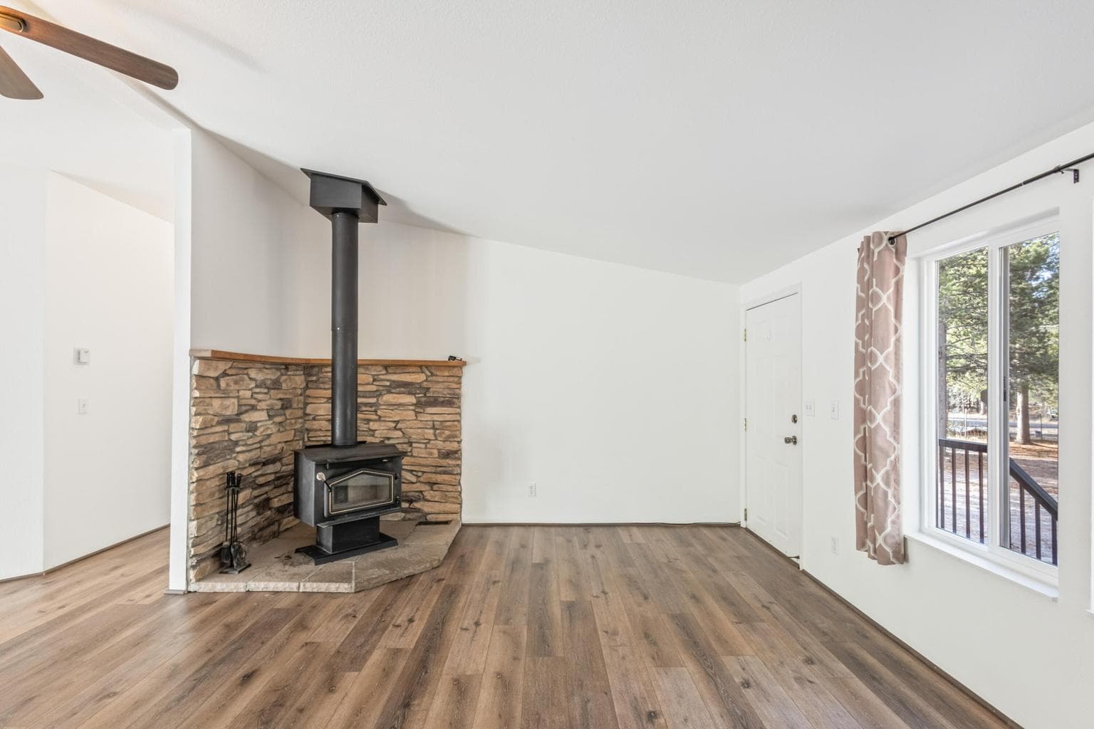 Photo of 53044 Tarry Lane 9 of 41