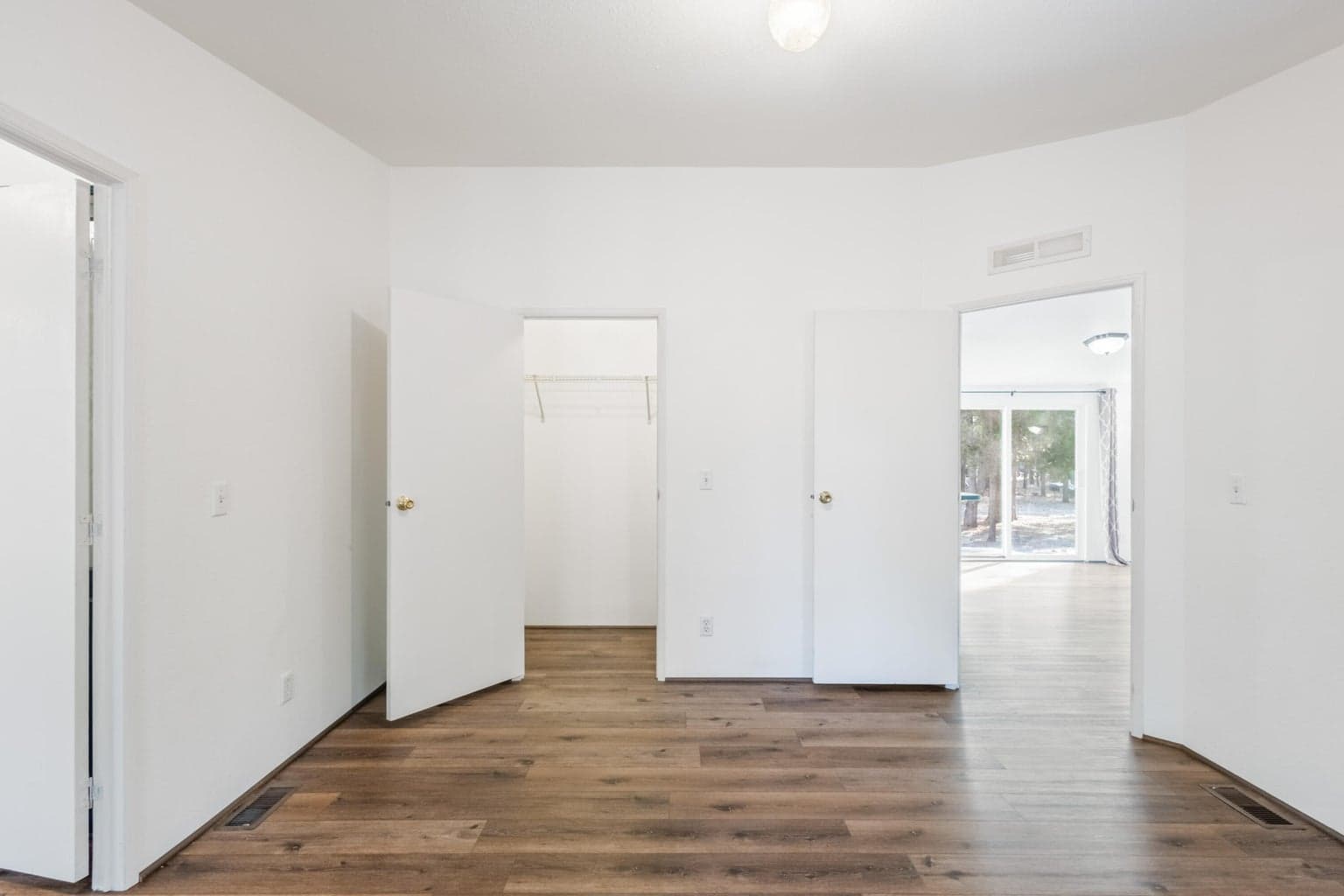 Photo of 53044 Tarry Lane 20 of 41