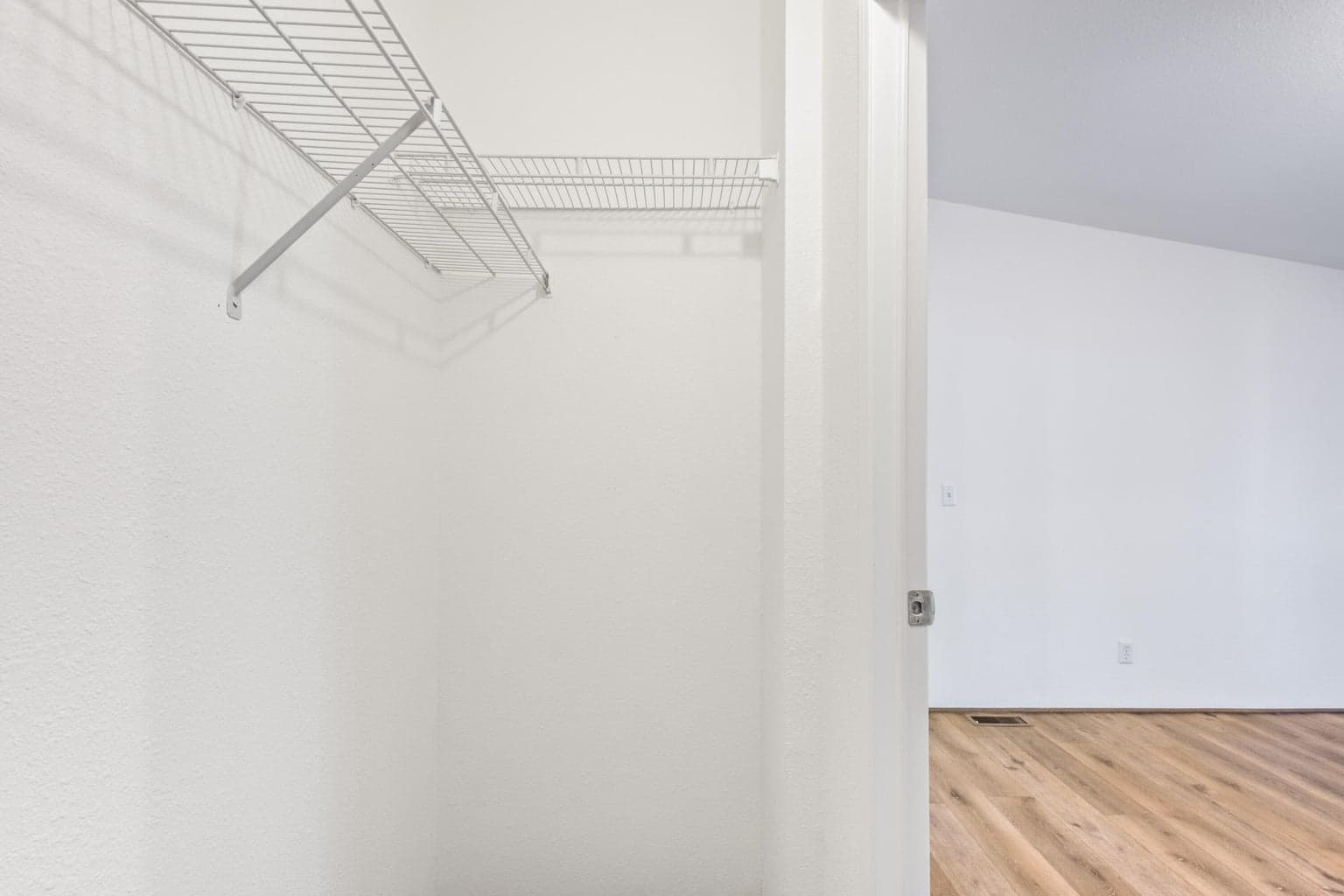 Photo of 53044 Tarry Lane 24 of 41