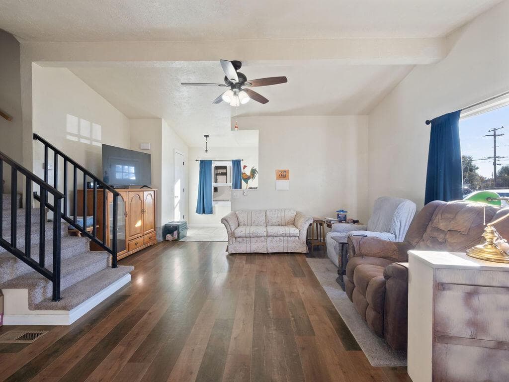 Photo of 4121 Altamont 3 of 31