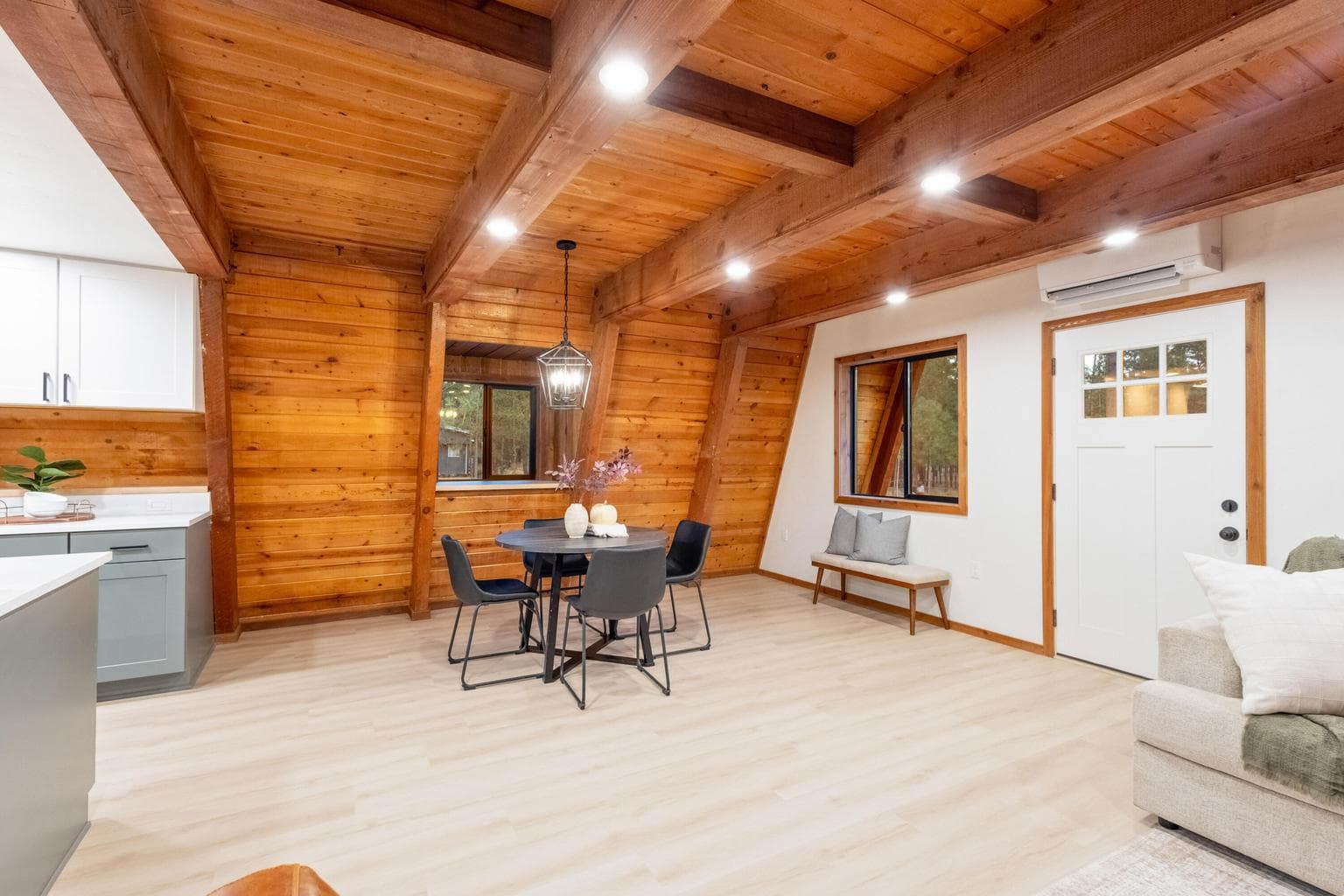 Photo of 15622 6th Street 26 of 77