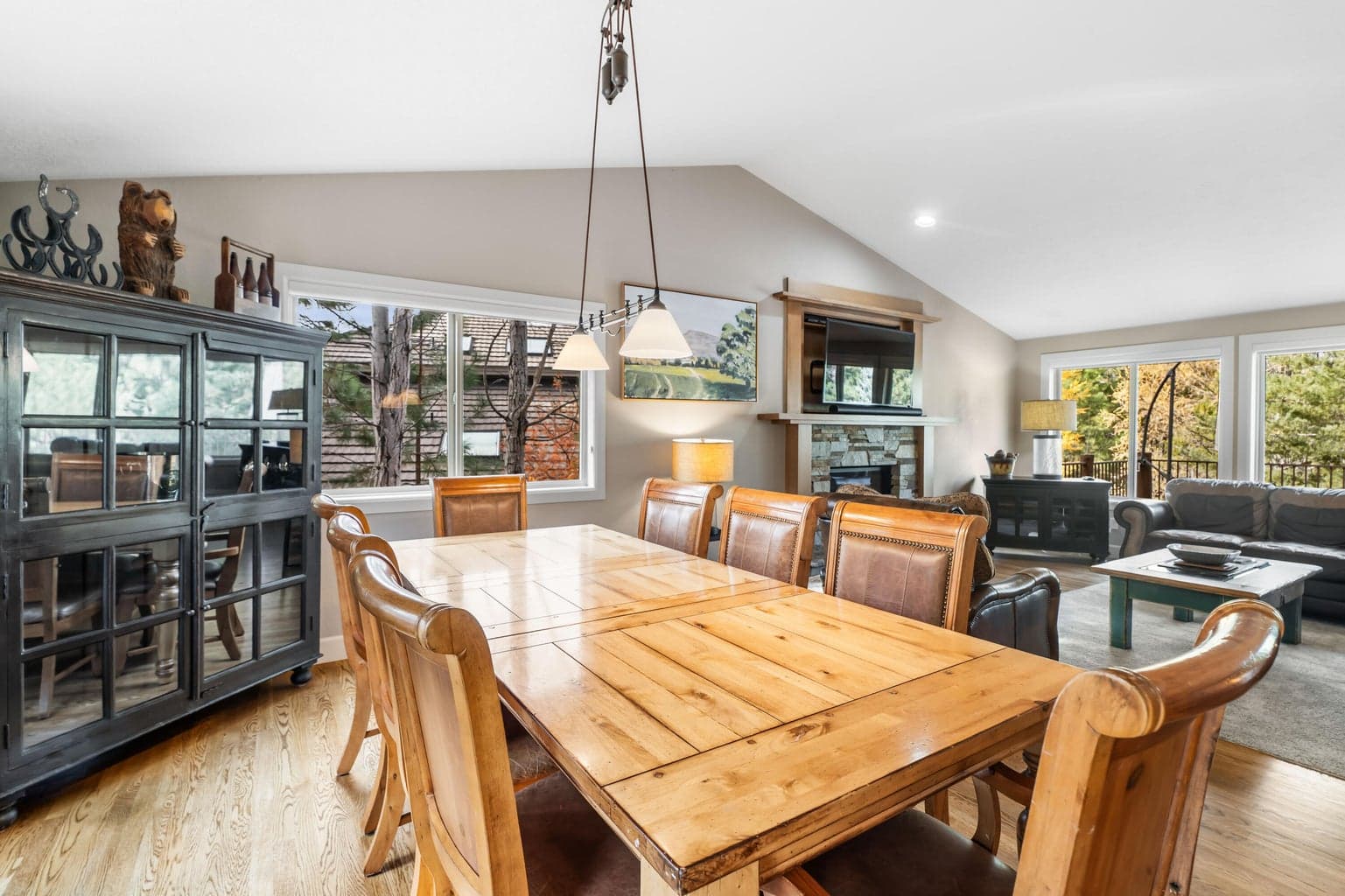 Photo of 17927 Foursome Lane 30 of 40