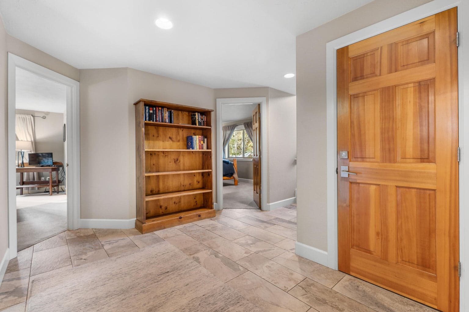 Photo of 17927 Foursome Lane 36 of 40