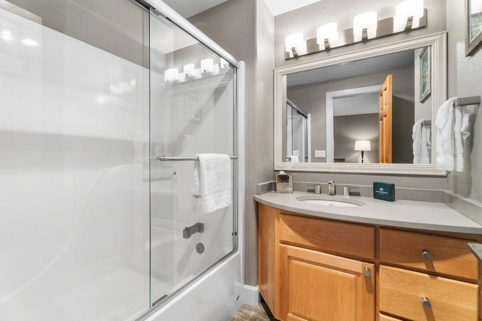 Photo of 17927 Foursome Lane 20 of 40