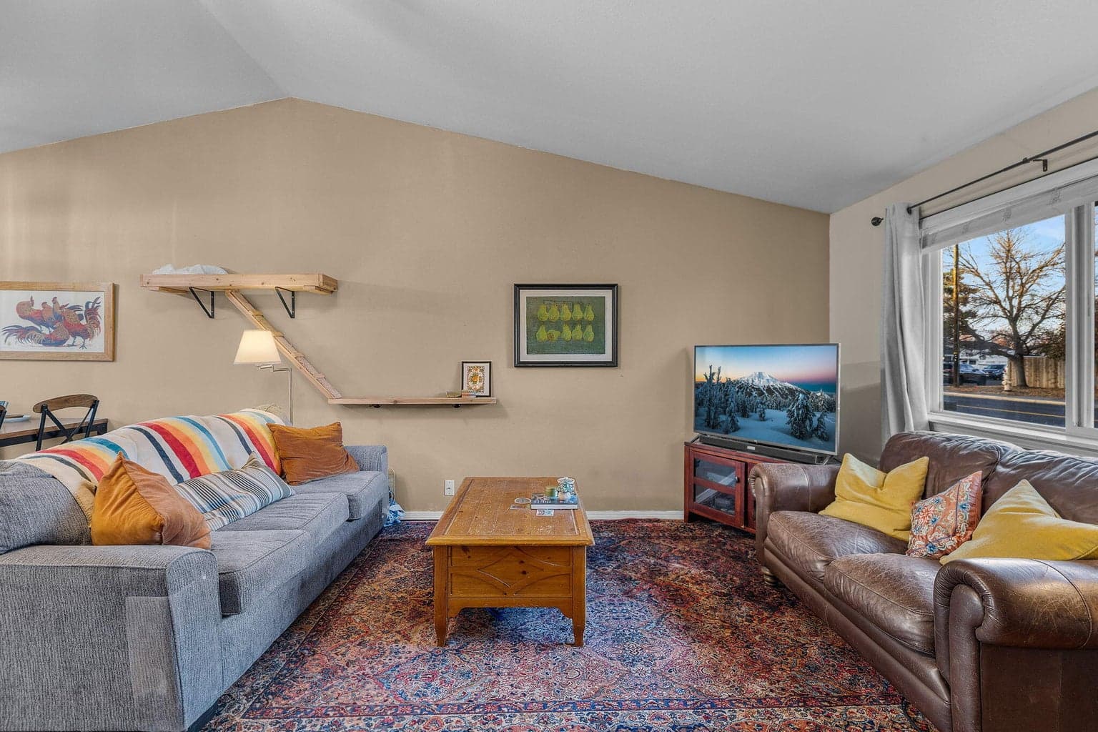 Photo of 3248 SW Salmon Avenue 7 of 32