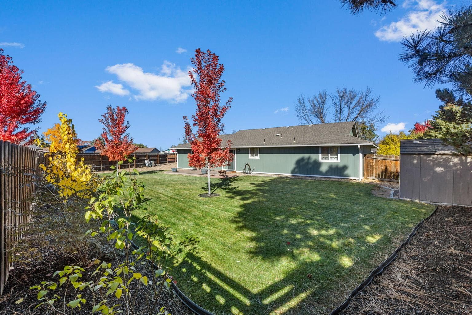 Photo of 3248 SW Salmon Avenue 19 of 32