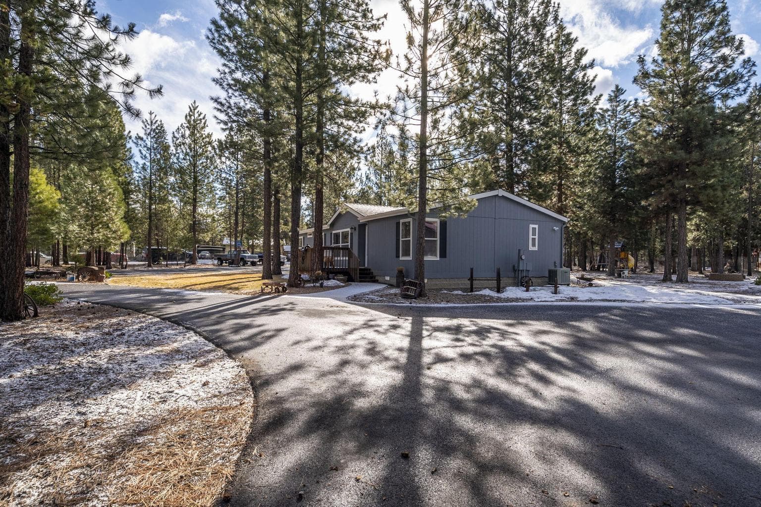 Photo of 17575 Sutter Street 29 of 62