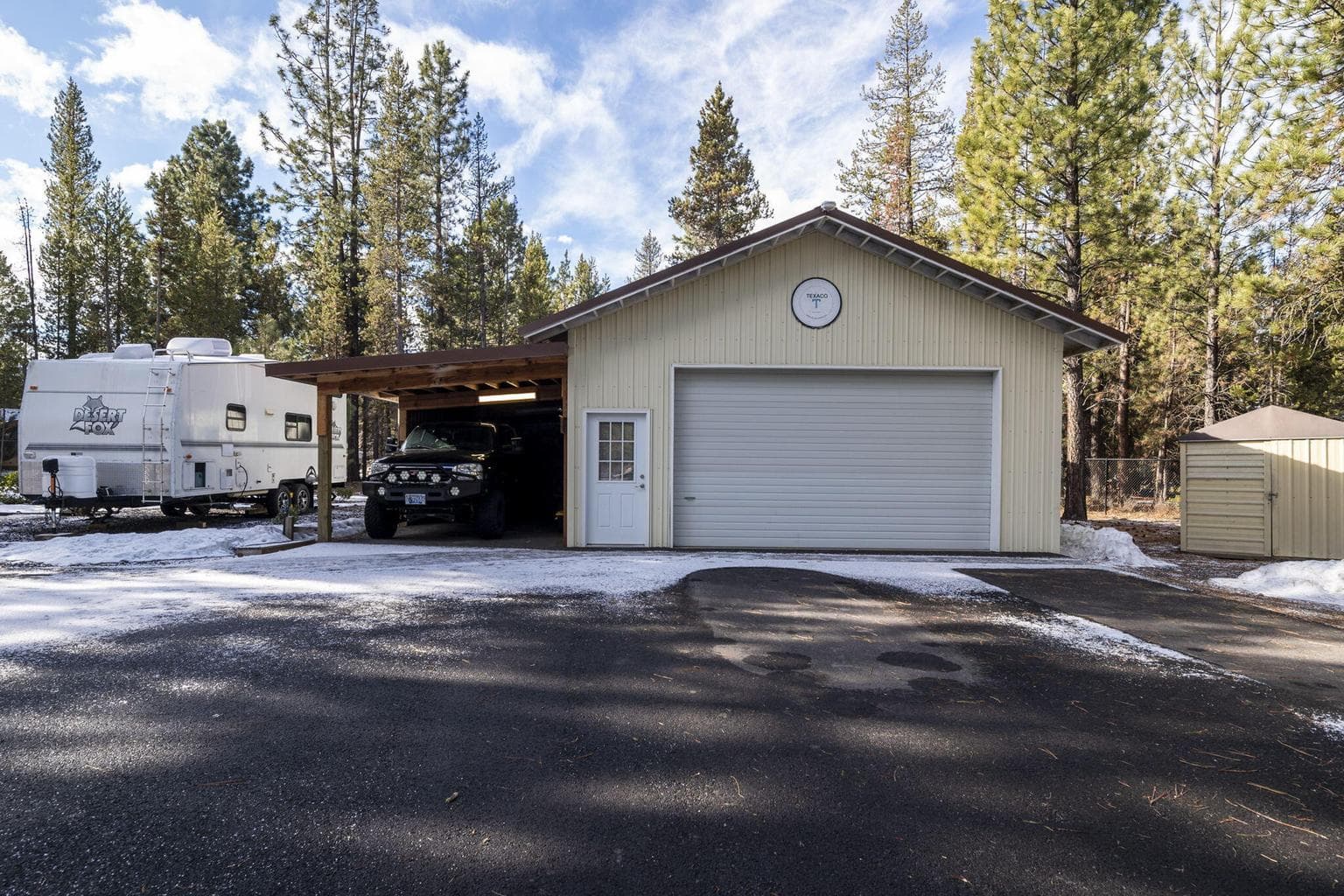 Photo of 17575 Sutter Street 32 of 62