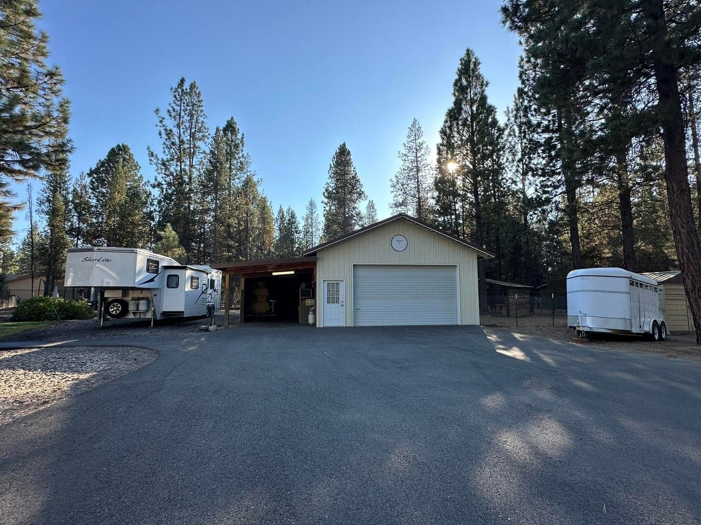 Photo of 17575 Sutter Street 38 of 62