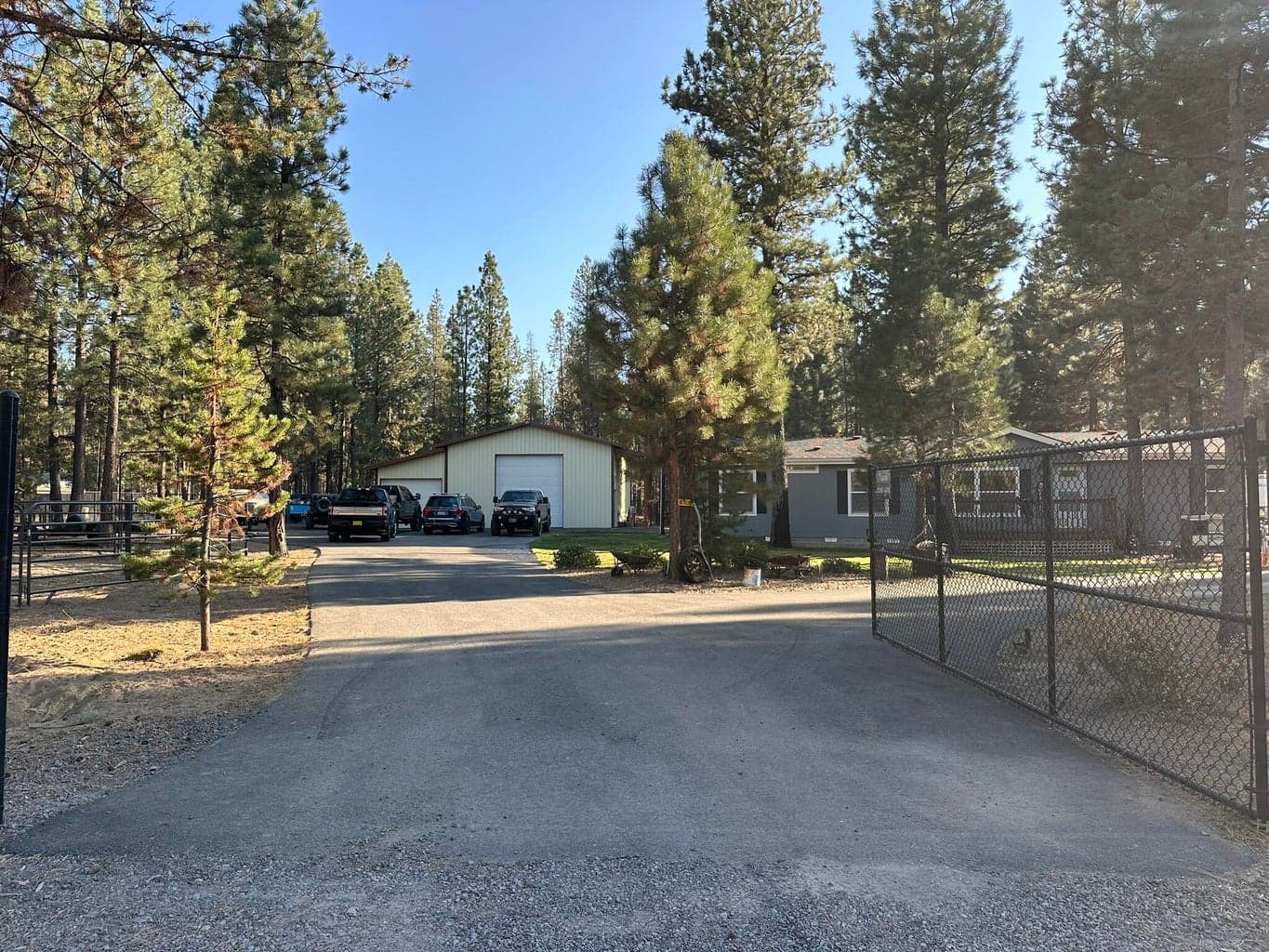 Photo of 17575 Sutter Street 40 of 62