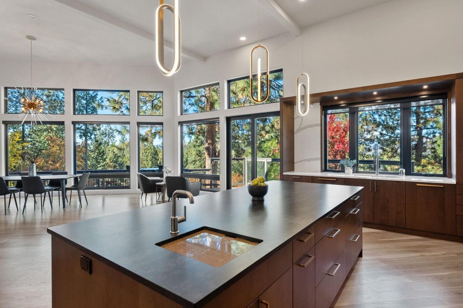 Photo of 2803 NW Starview Drive 24 of 49