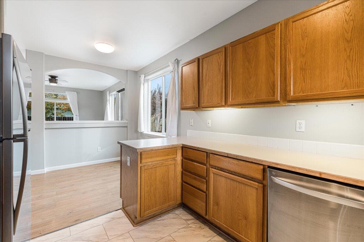 Photo of 1210 SW 32nd Court 14 of 36