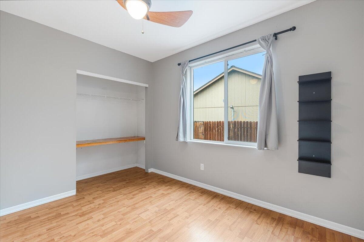 Photo of 1210 SW 32nd Court 19 of 36