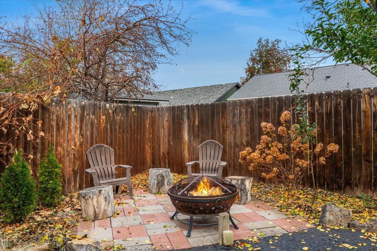 Photo of 1210 SW 32nd Court 29 of 36