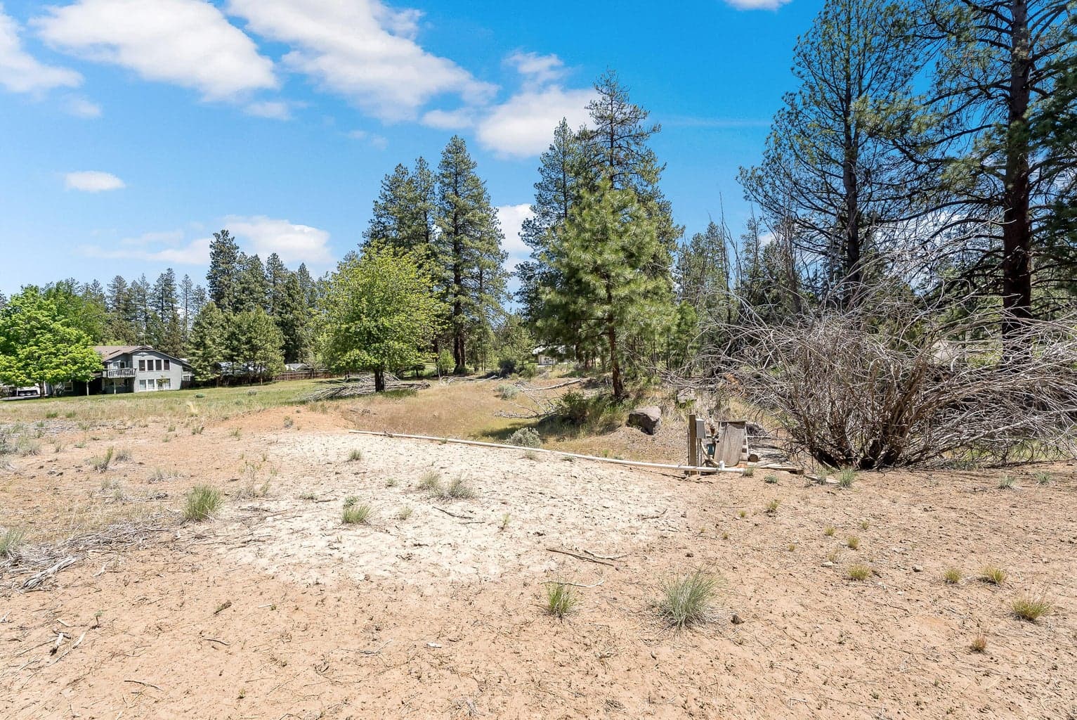 Photo of 61521 Sunny Breeze Lane 3 of 18