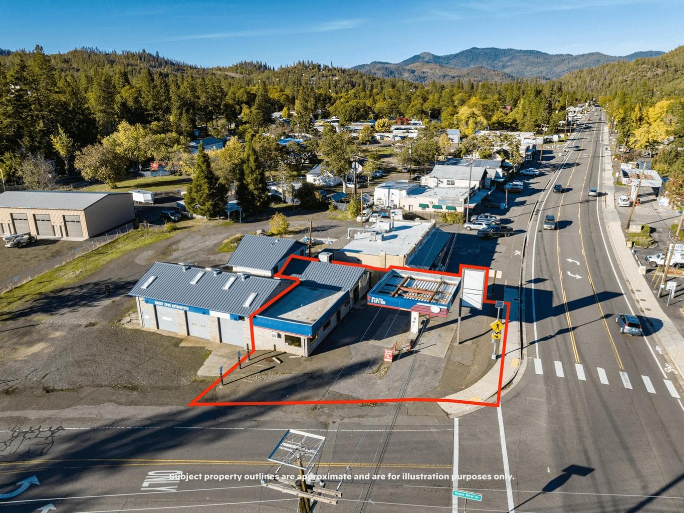 Photo of 21823 Highway 62 2 of 41