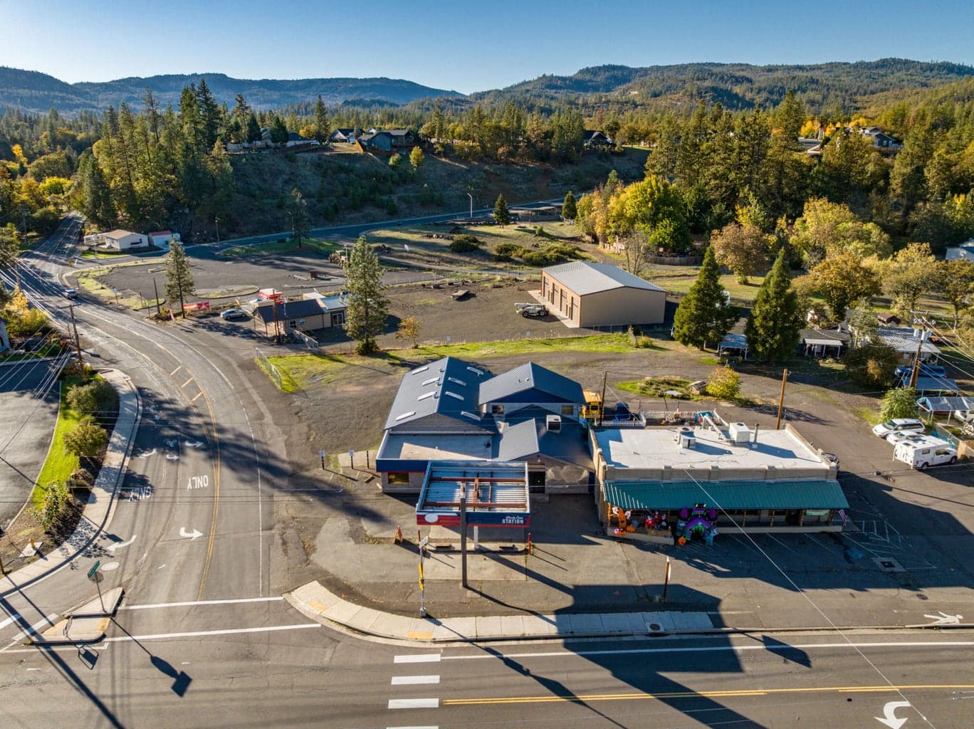 Photo of 21823 Highway 62 5 of 41