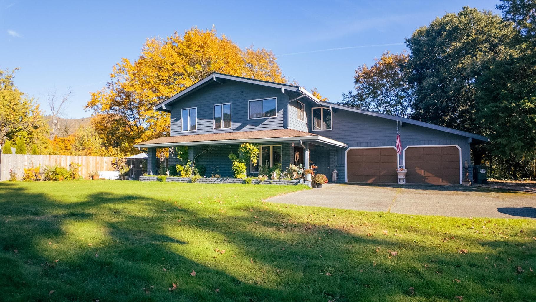 299 Foothill, Rogue River, 97537