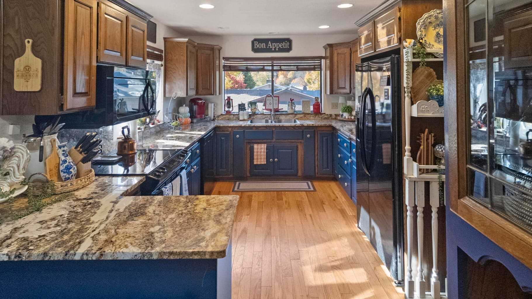 Photo of 299 Foothill 5 of 57