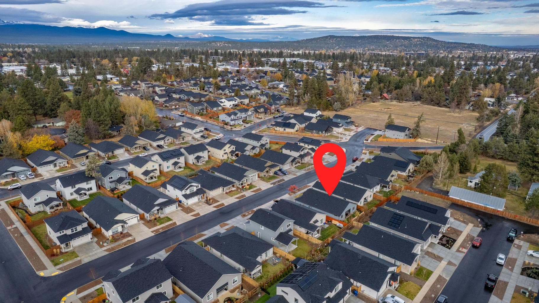 Central location in Bend close to literally everything
