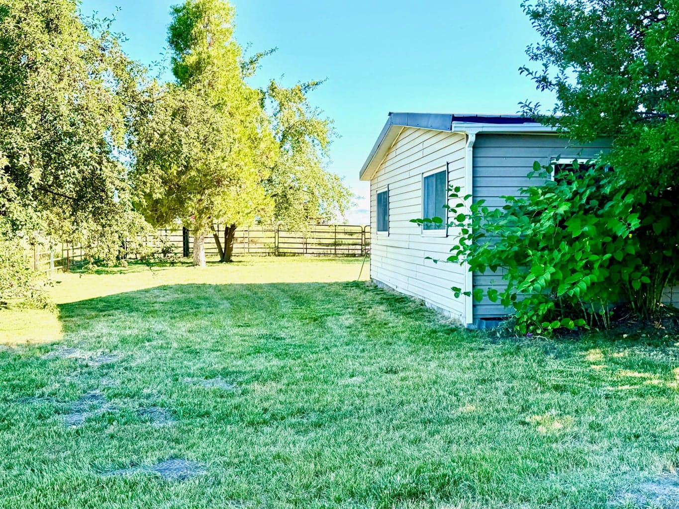 Photo of 7992 Elliott 5 of 67