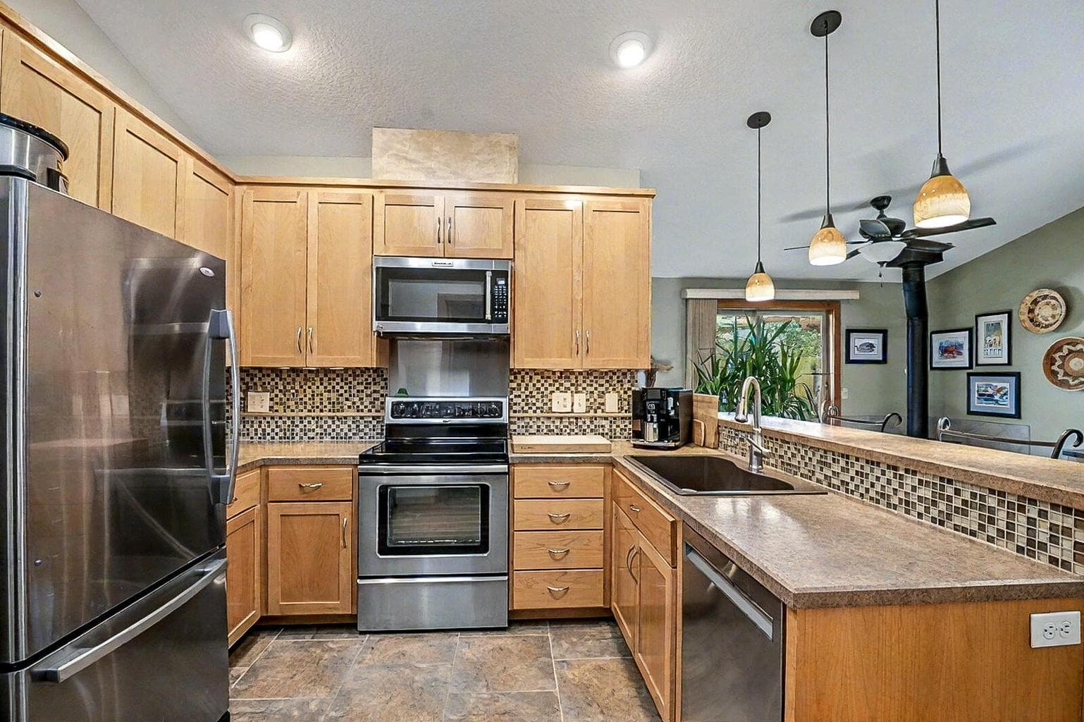 Photo of 2976 Bluebell 5 of 34