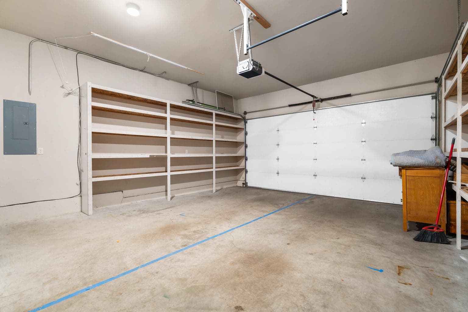 Photo of 2880 NE Rainier Drive 43 of 51