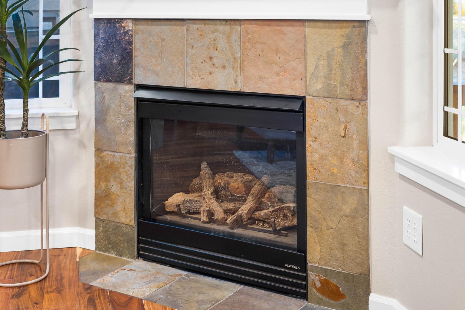 Photo of 2880 NE Rainier Drive 31 of 51