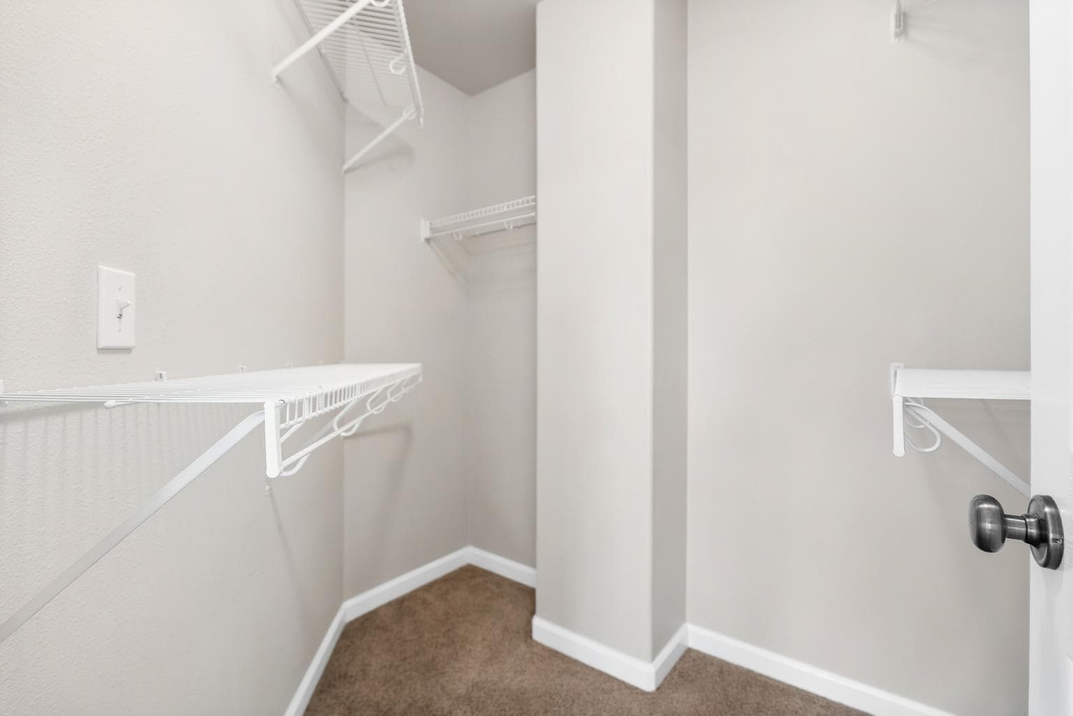 Photo of 2880 NE Rainier Drive 23 of 51