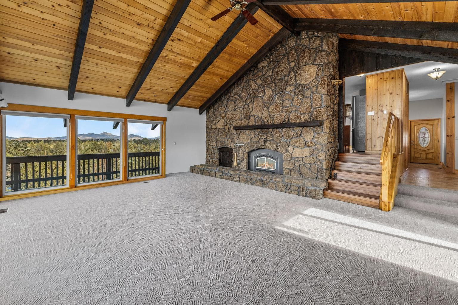 Photo of 5203 NW Greenwood Avenue 6 of 50