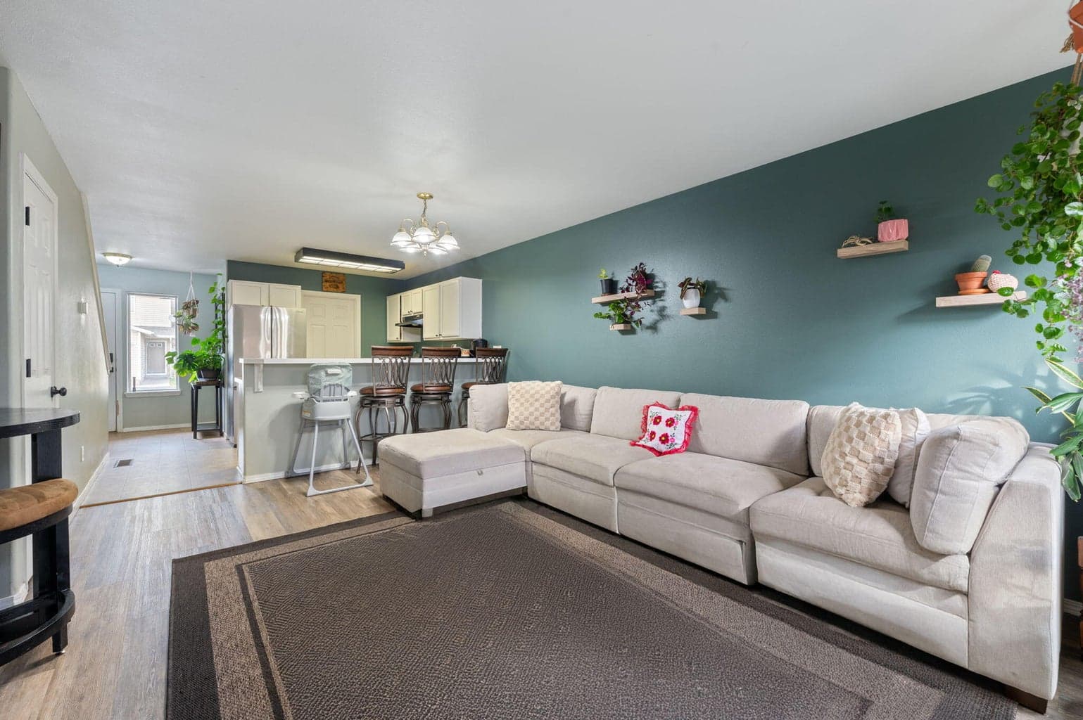 Photo of 2610 SW 23rd Street 9 of 28
