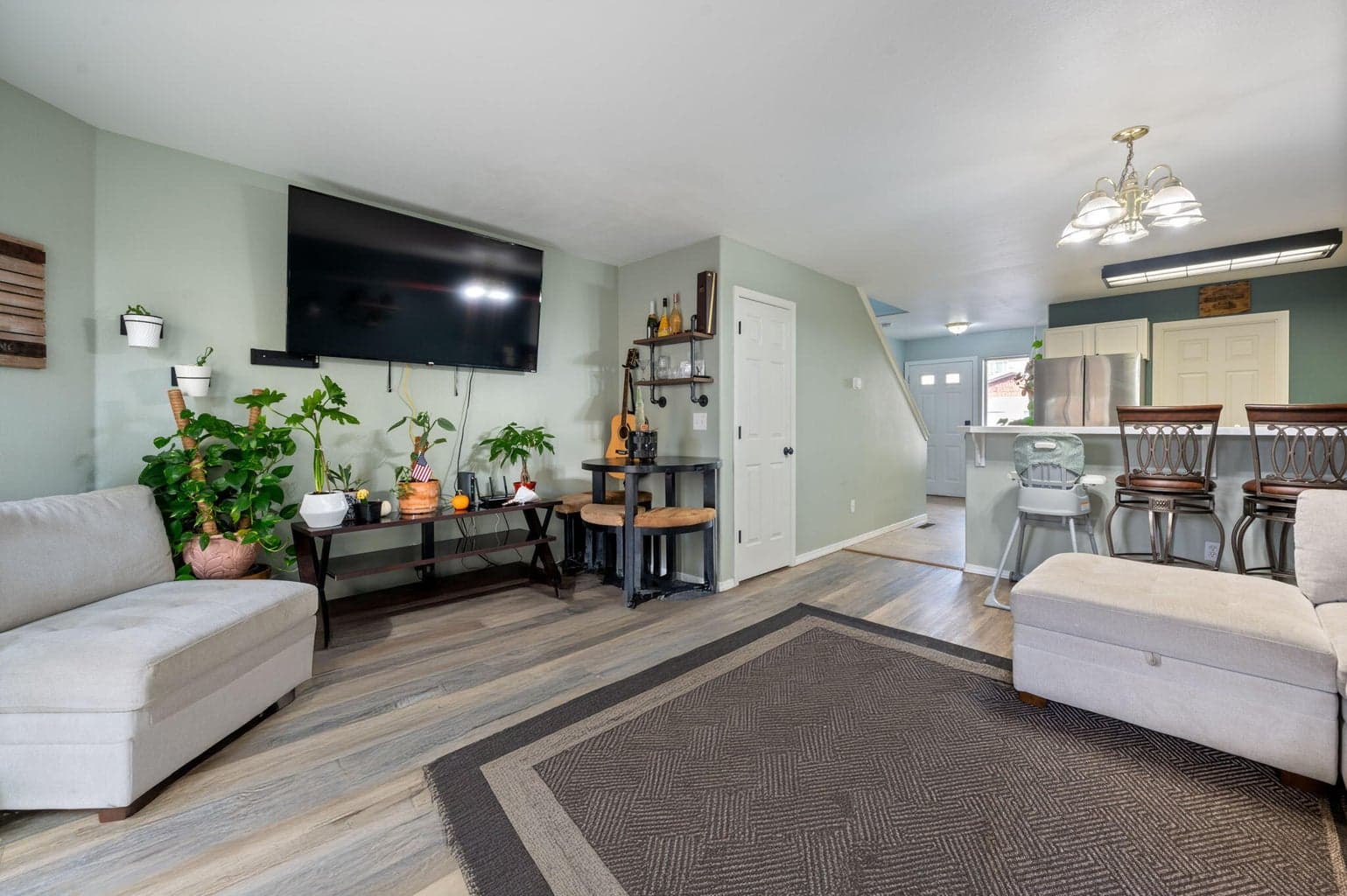 Photo of 2610 SW 23rd Street 10 of 28