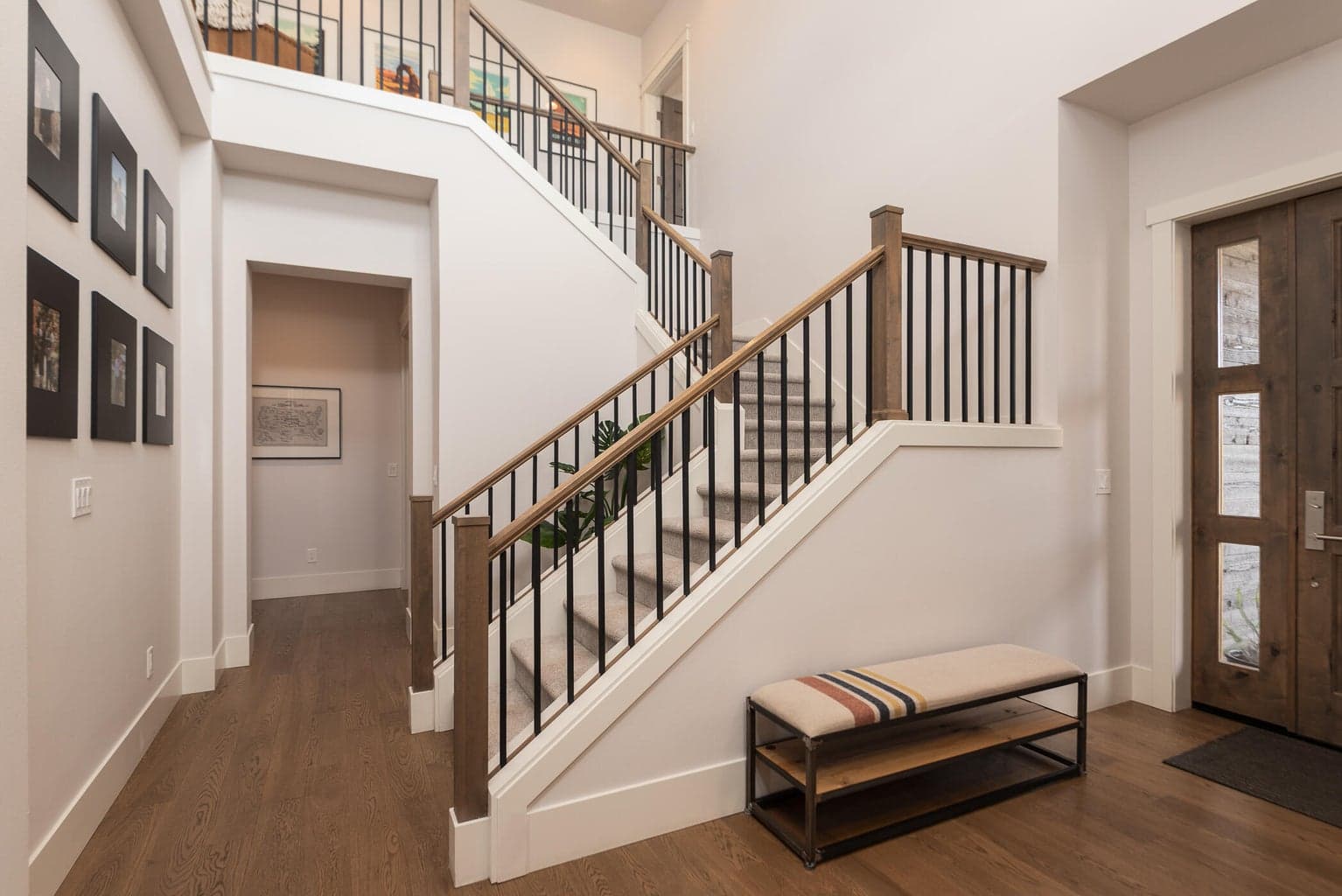Photo of 61358 Kindle Rock Loop 19 of 38