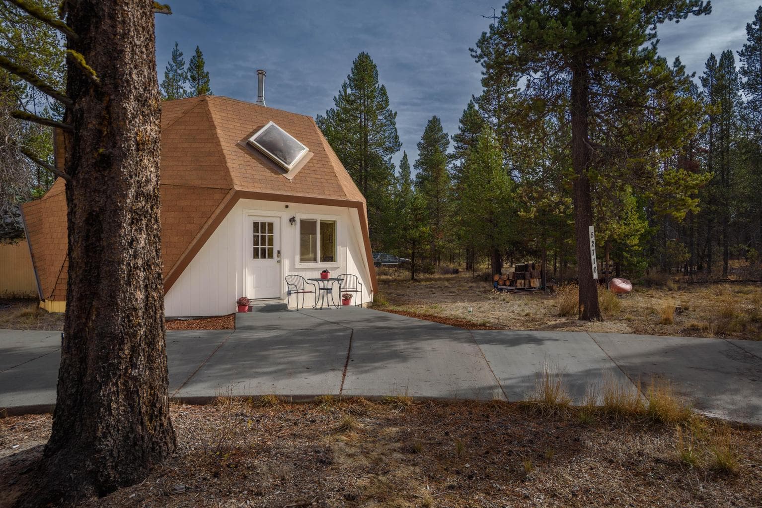 Photo of 52710 Santa Barbara Drive 4 of 36