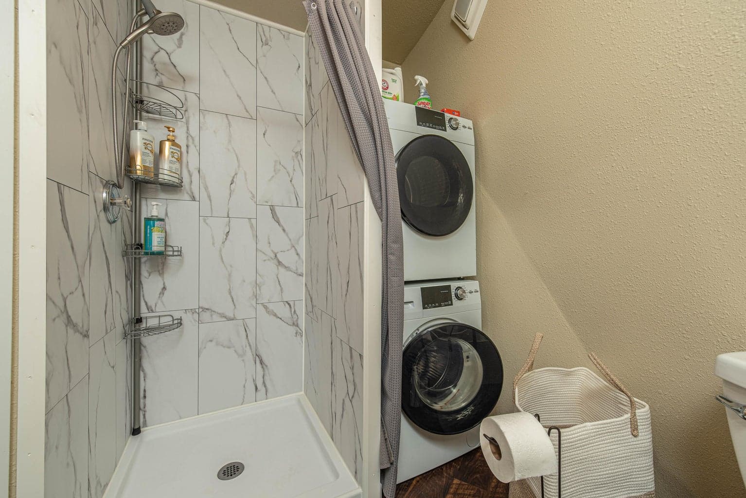 Photo of 52710 Santa Barbara Drive 18 of 36