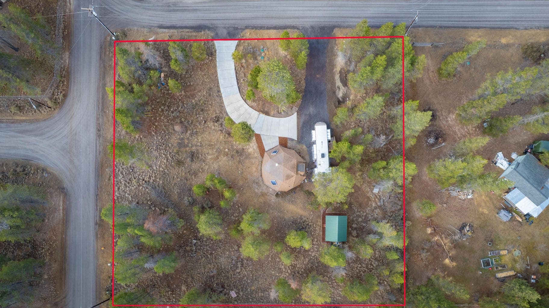 Photo of 52710 Santa Barbara Drive 35 of 36