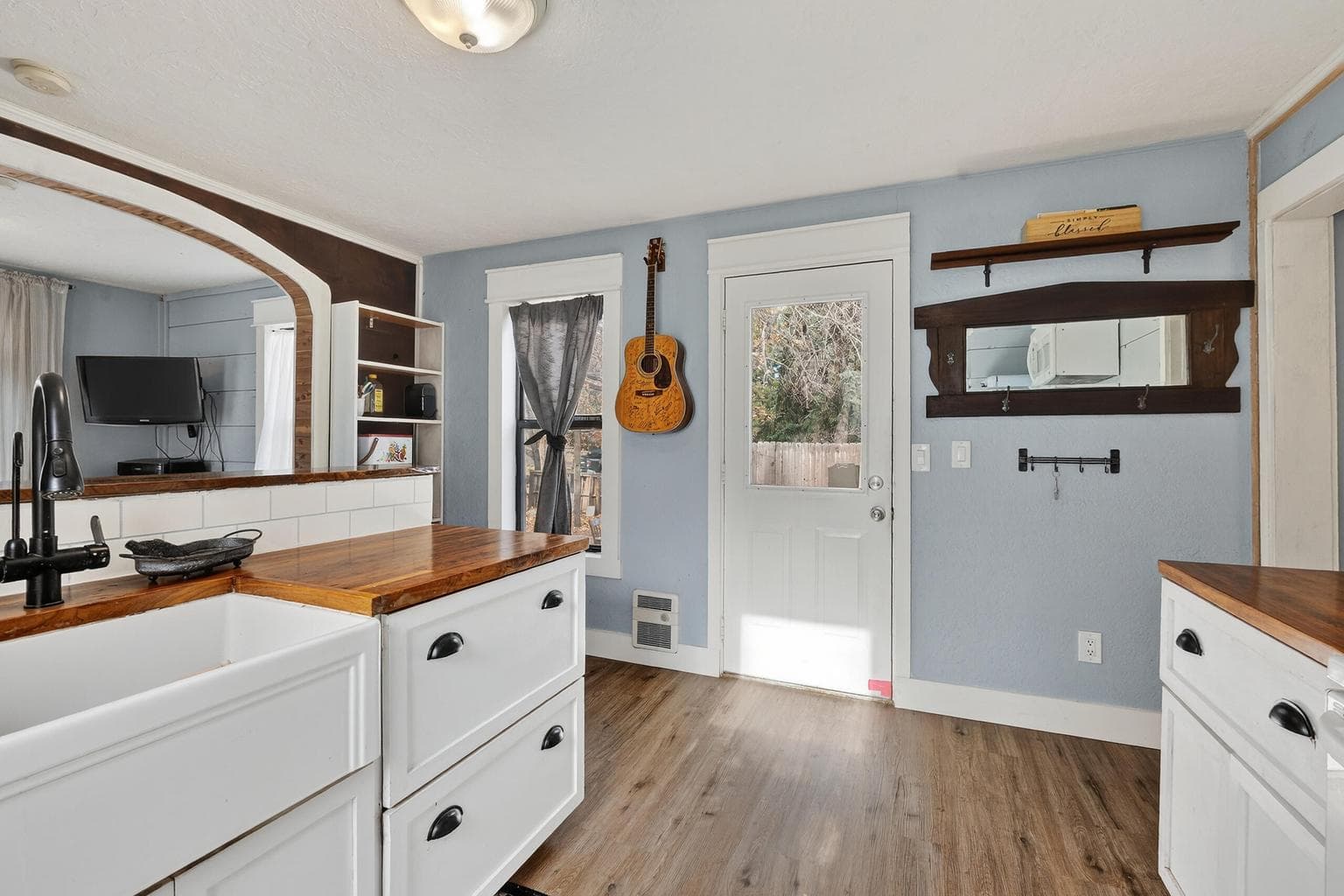 Photo of 322 SE 5th Street 15 of 26