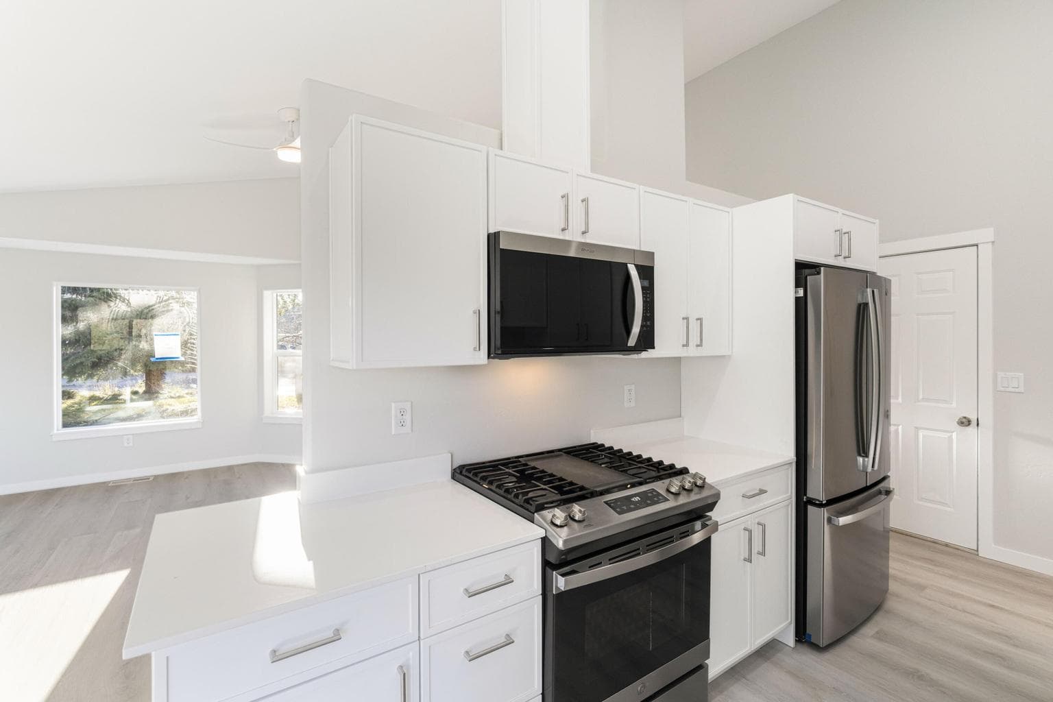 Kitchen with all new cabinets, sink, disposal, countertops !!!!